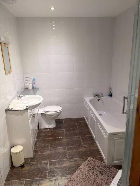 Holbeck Garden Villa Barrow-in-Furness Extérieur photo